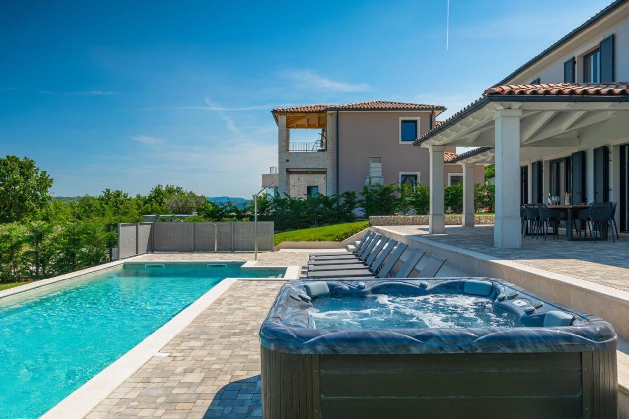 Luxury Villa Arman With Whirlpool In Visinada Vižinada Exterior foto